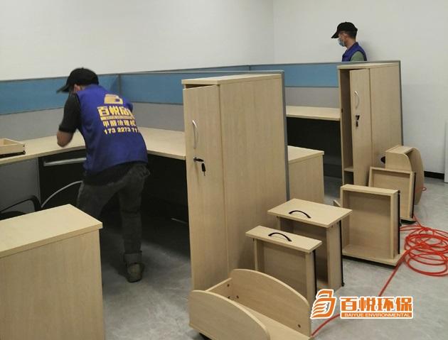 新裝修后去除異味【佛山百悅環(huán)?！繉I(yè)除甲醛公司治理